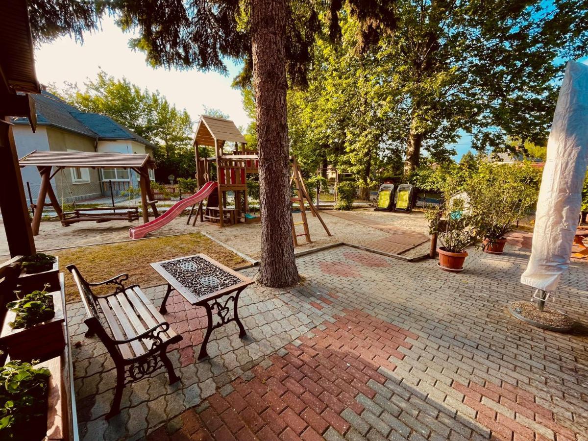 Balatonföldvár Sommer Panzio מראה חיצוני תמונה