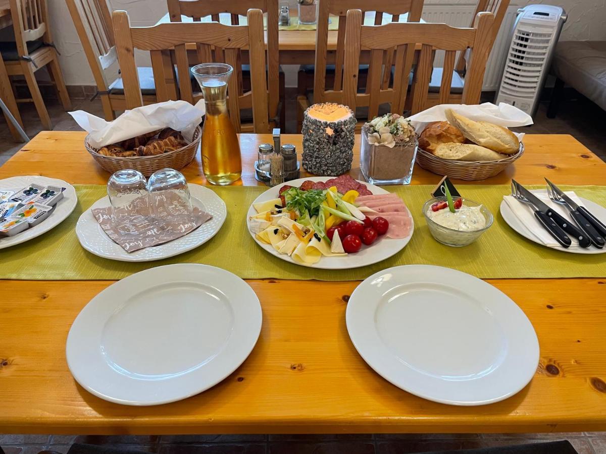 Balatonföldvár Sommer Panzio מראה חיצוני תמונה