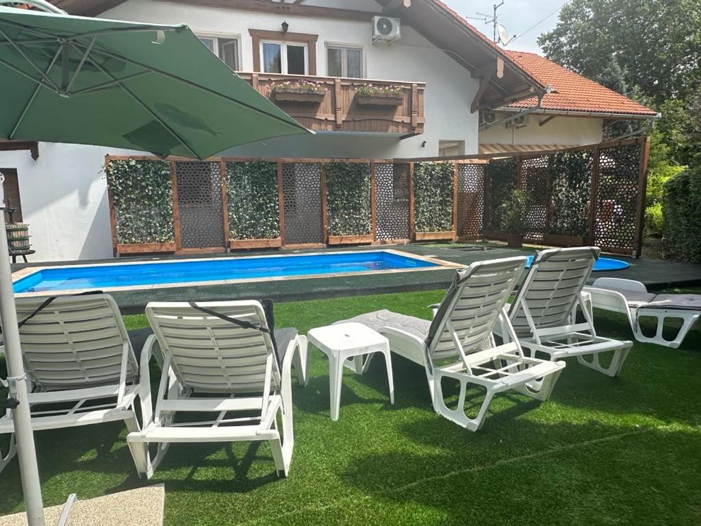 Balatonföldvár Sommer Panzio מראה חיצוני תמונה